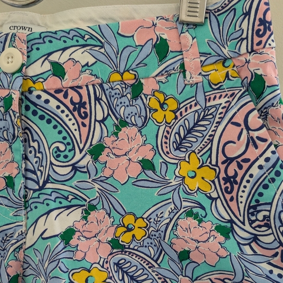 NEW Crown & Ivy Caroline 5" Chino Shorts WOMENS Size 4 Floral Paisley Aqua Pink - Picture 11 of 13